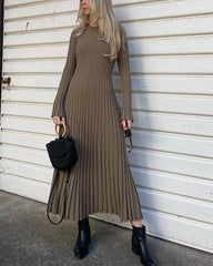 Clidress Chic V Neck Ribbed Knitting Pleated Maxi Dress