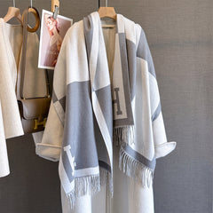 Clidress Letter H Cashmere Scarf