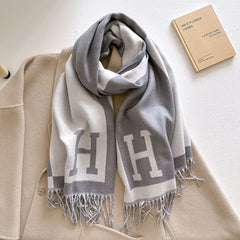 Clidress Letter H Cashmere Scarf