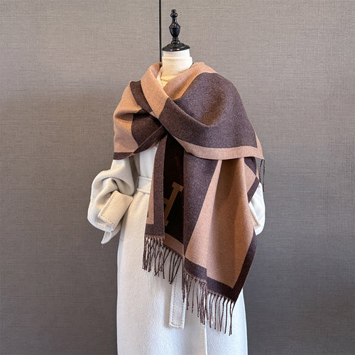 Clidress Letter H Cashmere Scarf