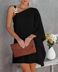 Clidress Off One Shoulder Chain Bat Sleeve Dress